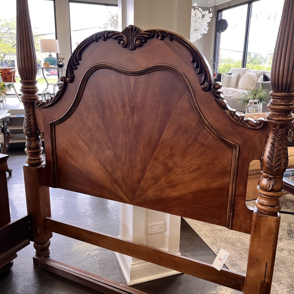 Orig Price $1475 - Queen Four Poster Bed