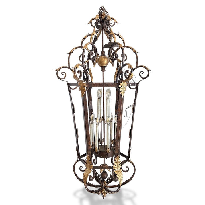 12 Arm Rococo-style Chandelier