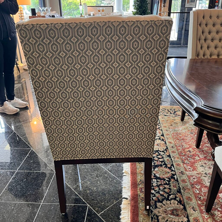Orig Price $10000 - Dining Table w/ 12 Chairs & 2 Leaves