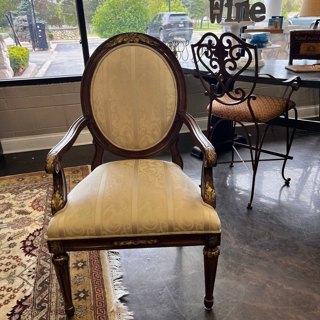 Orig Price $12000 - Dining Table w/ 8 Chairs, 3 Leaves, & Pads