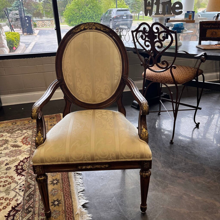 Orig Price $12000 - Dining Table w/ 8 Chairs, 3 Leaves, & Pads