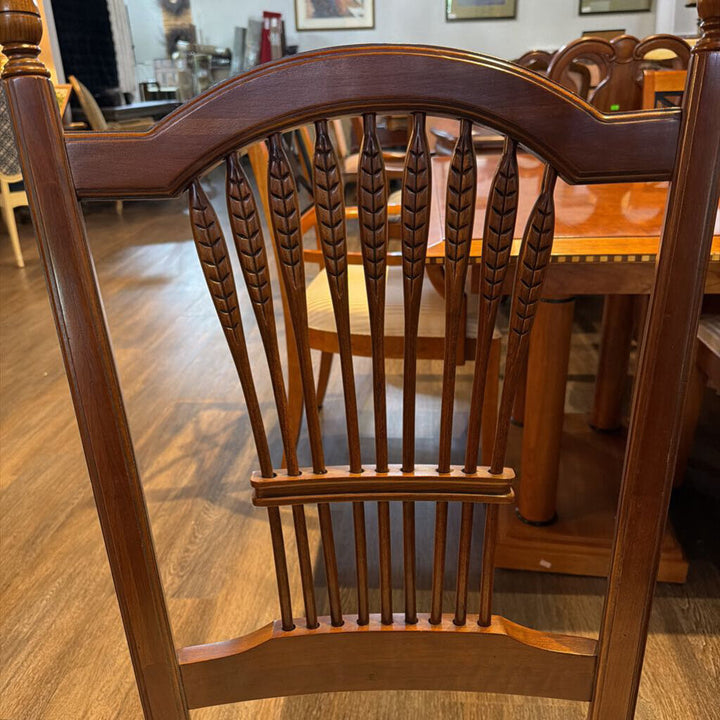 Windsor Dining Set with 6 Chairs and 3 Leaves