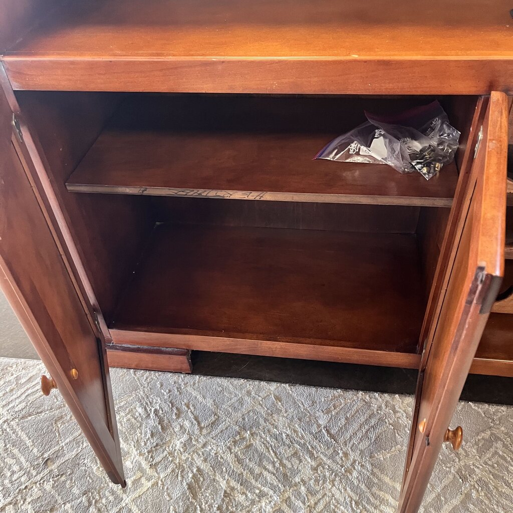 Orig Price $10000 - 3 Piece Bar w/ 4 Stools