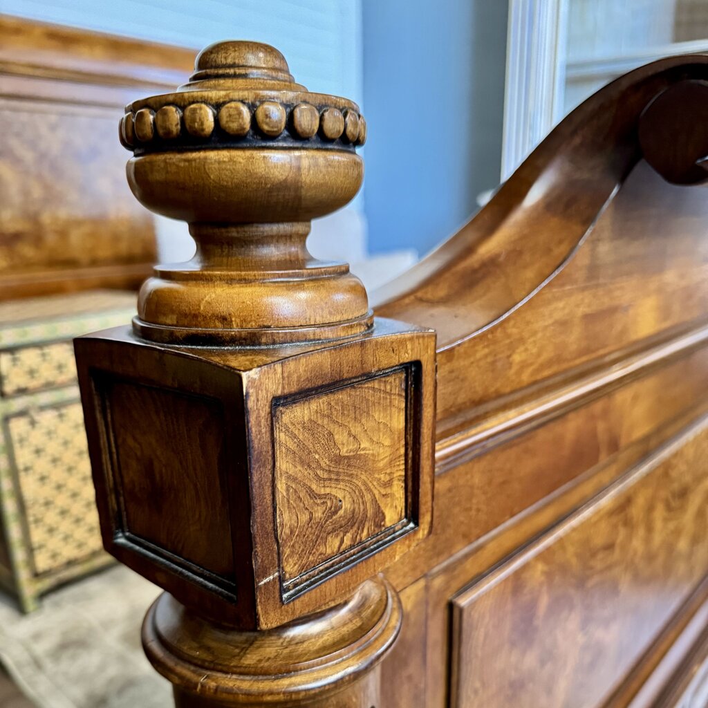 Orig. Price $2600 - Townhouse King Bed