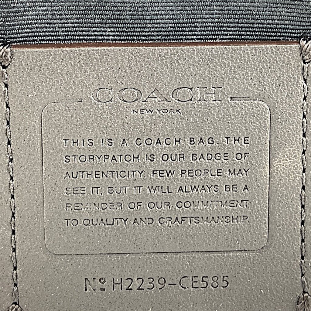 Pebble Leather Handbag - Clara
