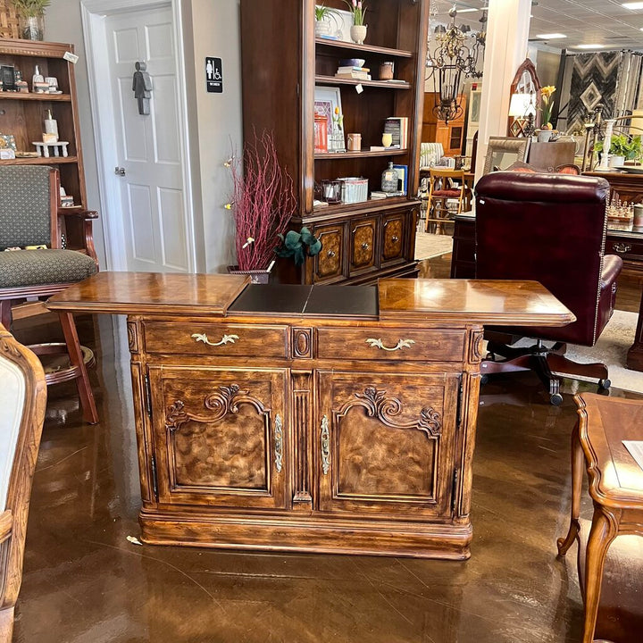 Buffet w/ Extender