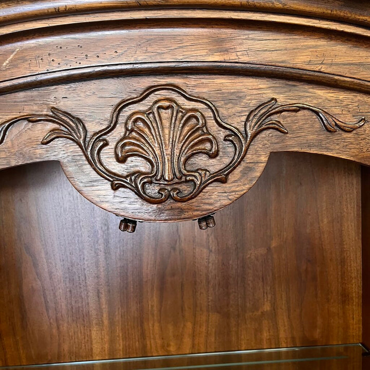 China Cabinet w/ Lights