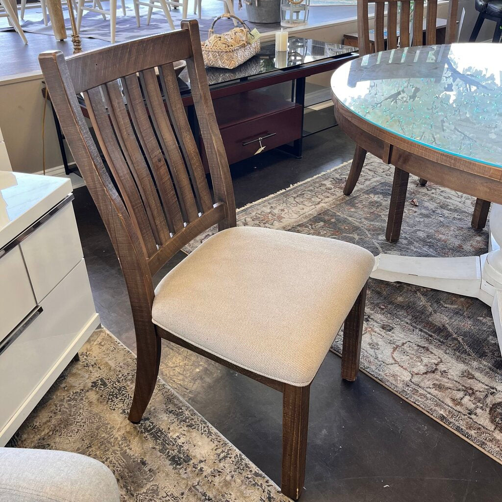 Orig Price $1214 - Round Dining Table w/ 4 Chairs