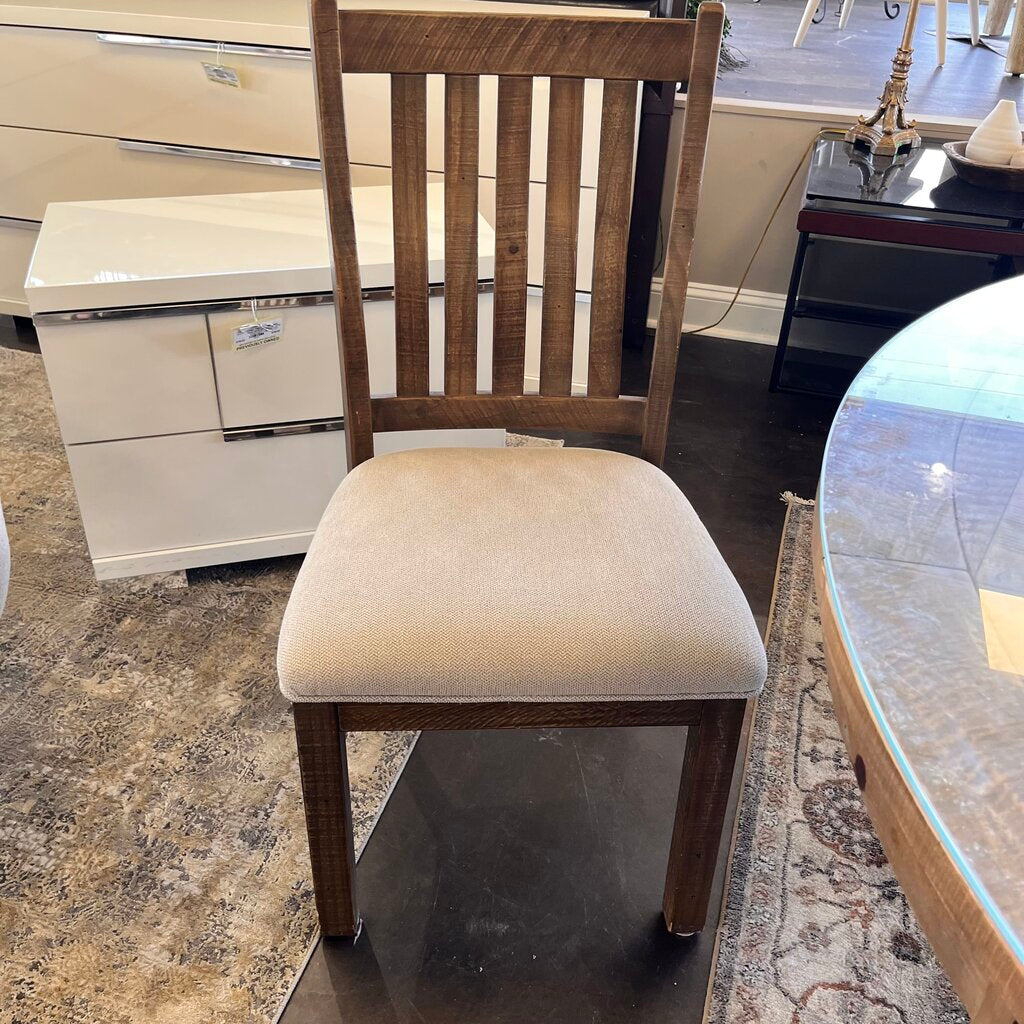 Orig Price $1214 - Round Dining Table w/ 4 Chairs