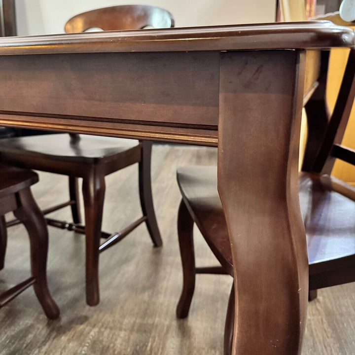 Orig. Price $2,250 - Dining Table w/ 2 Leaves and 4 Chairs