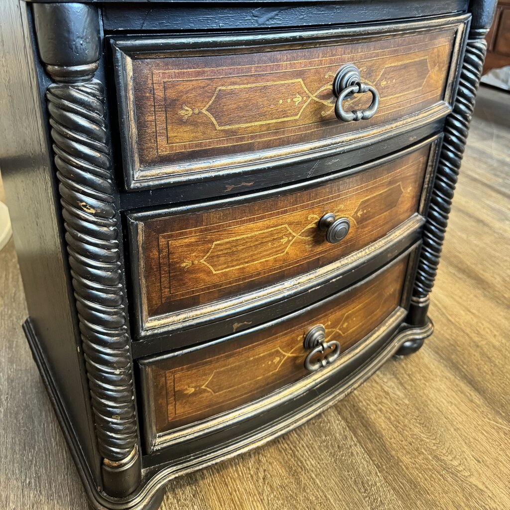 Orig. Price $800 - Painted 4 Drawer Chest