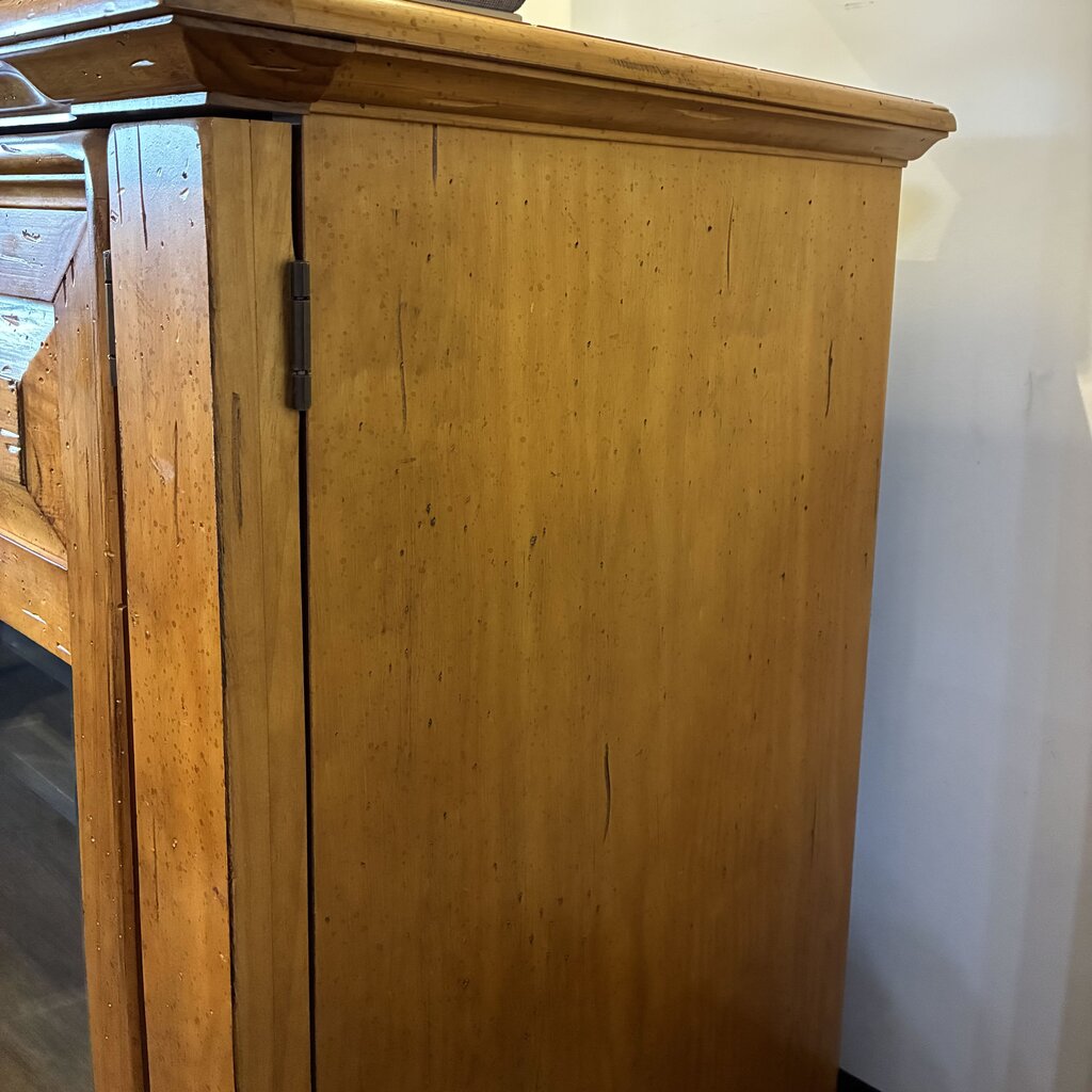 3 Piece Solid Wood Media Console w/ TV Lift