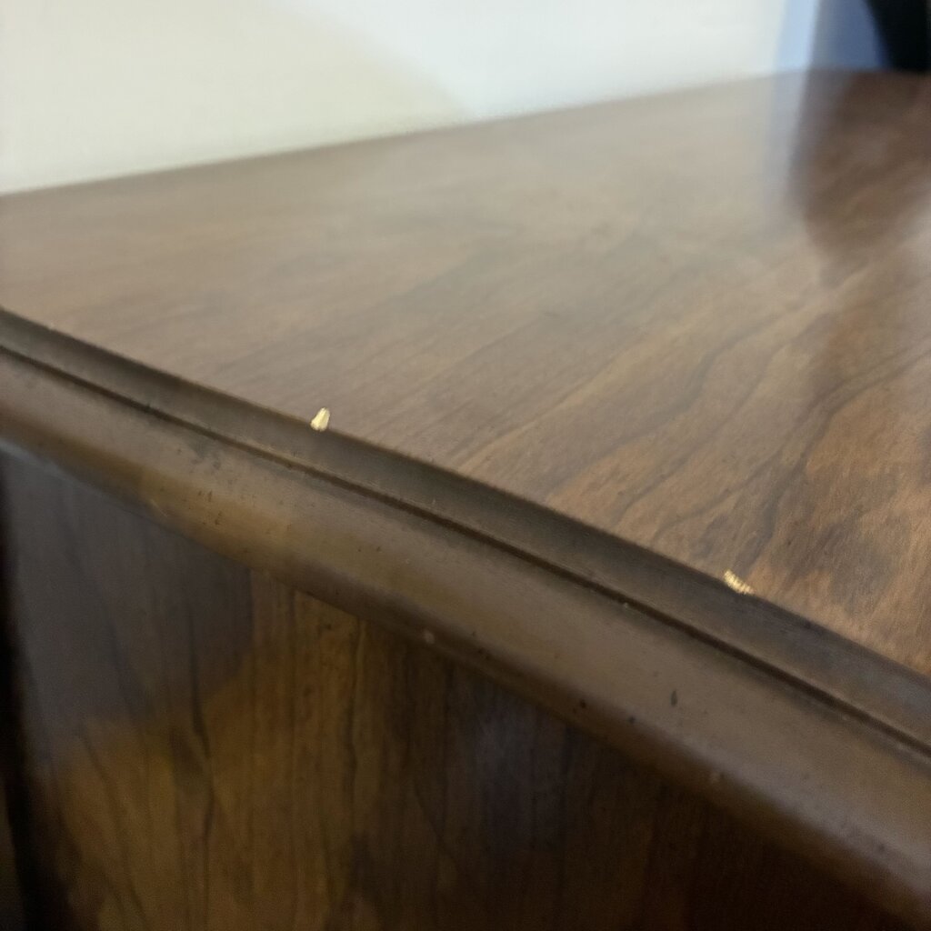 5 Drawer Tall Dresser