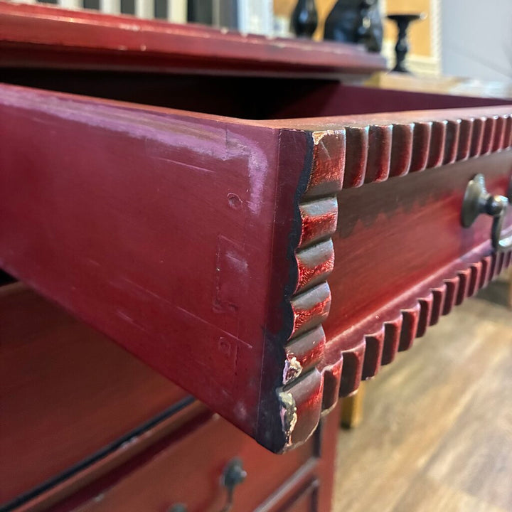 Antique Style 5 Drawer Dresser
