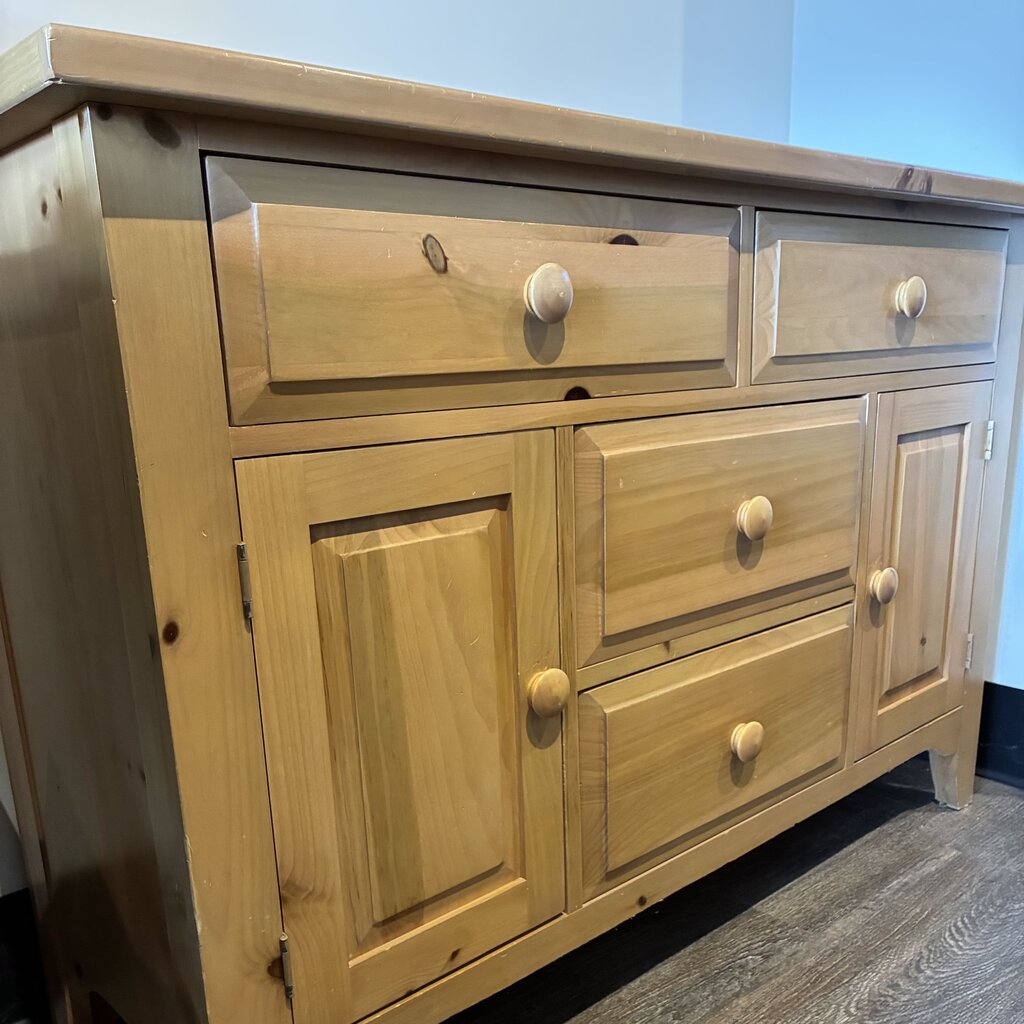 4 Drawer 2 Door Sideboard