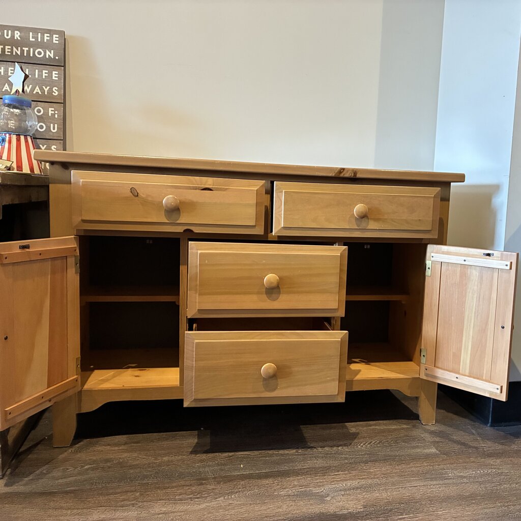 4 Drawer 2 Door Sideboard