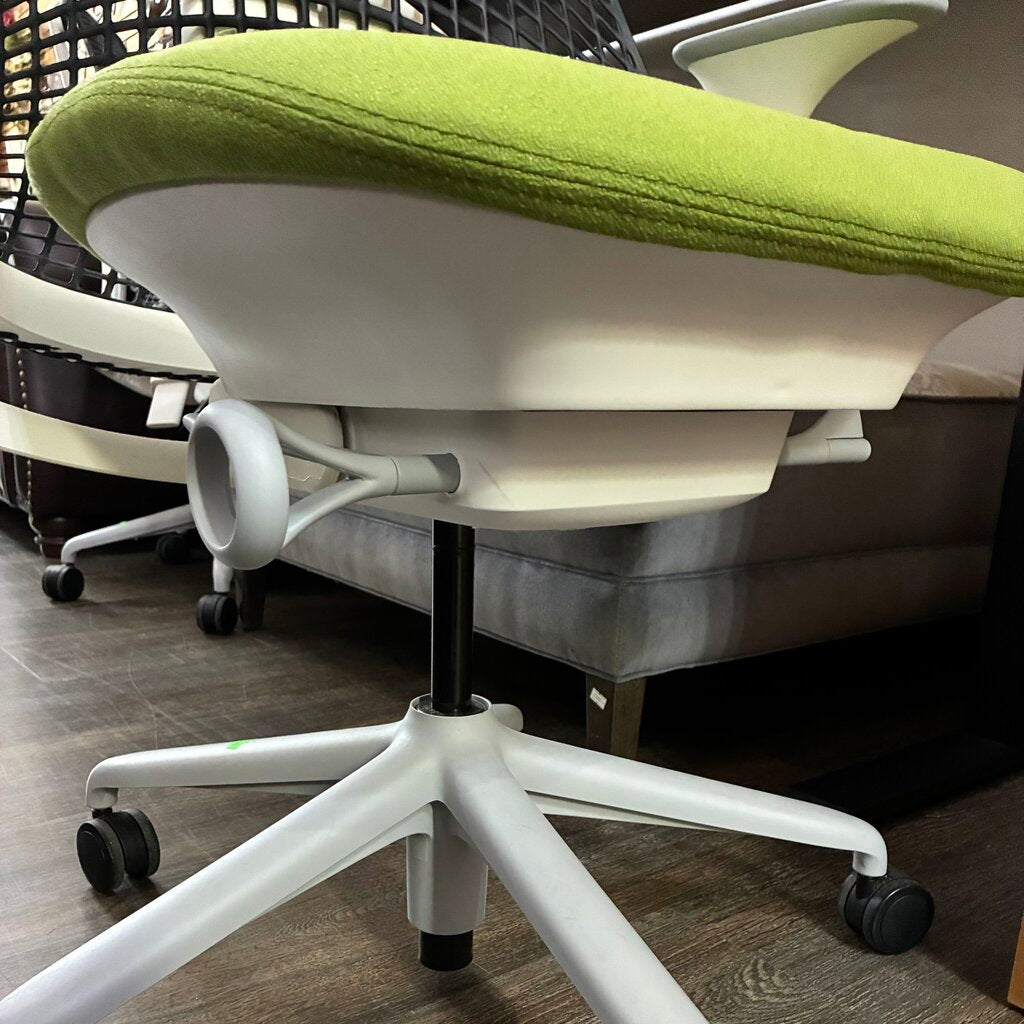 Orig. Price $529 - Adjustable Sayl Office Chair