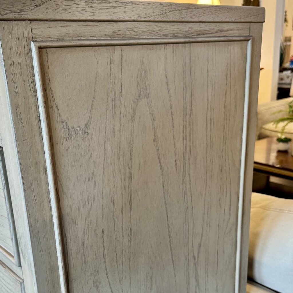 Orig. Price $3900 - Pearson Eleven-Drawer Dresser