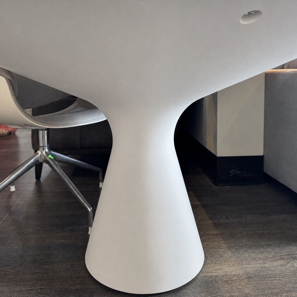 Orig. Price $5592 - Blanco Table