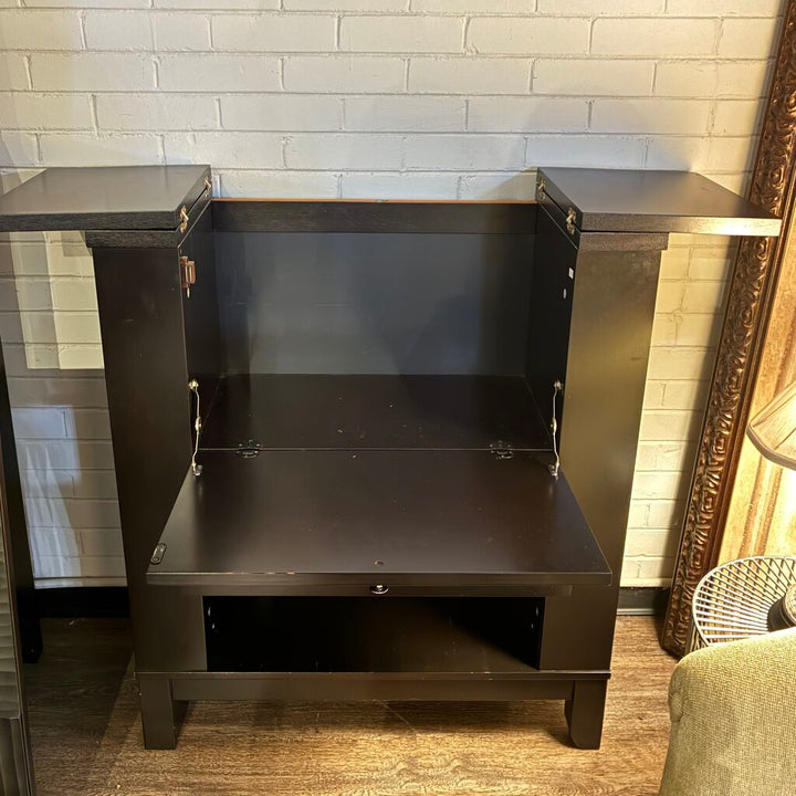 Compact Console-to-Bar