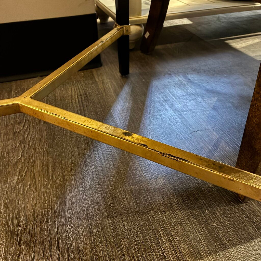 Anka Chairside Table