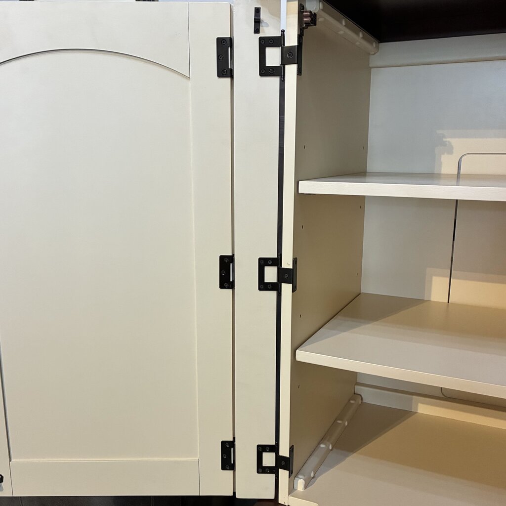 Cross Creek Collection Armoire
