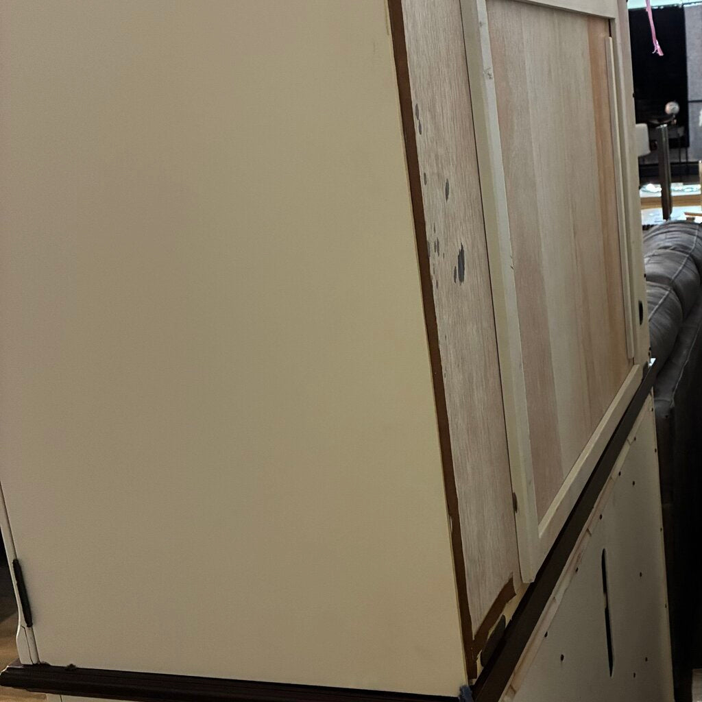 Cross Creek Collection Armoire