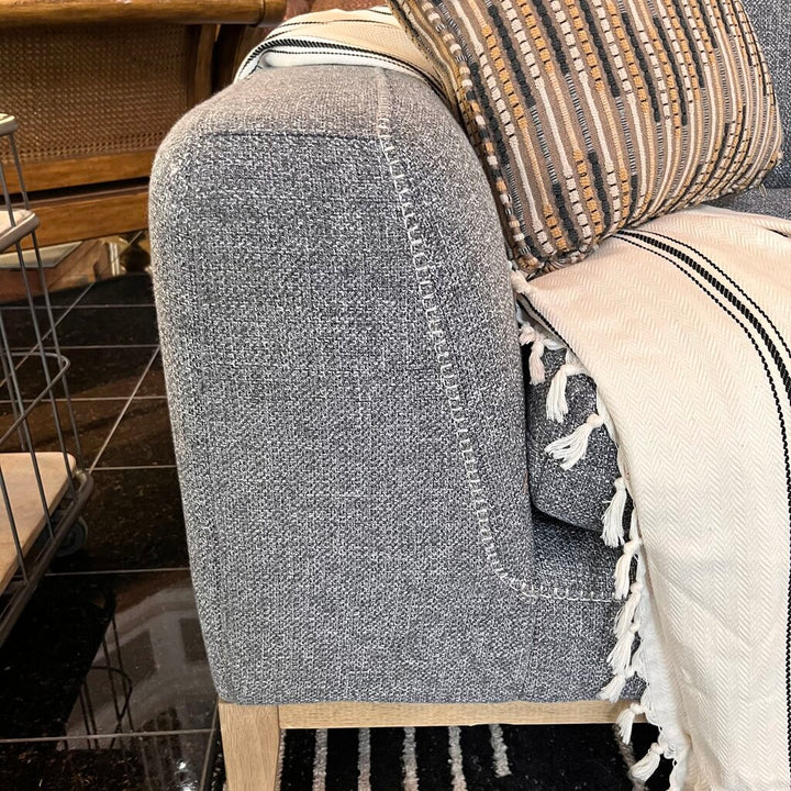 Sofa w/ Chaise