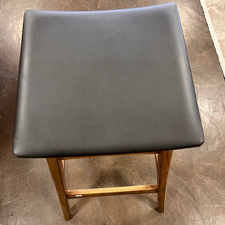 Barstool