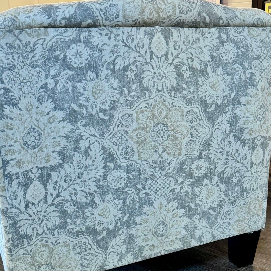 Accent Club Chair