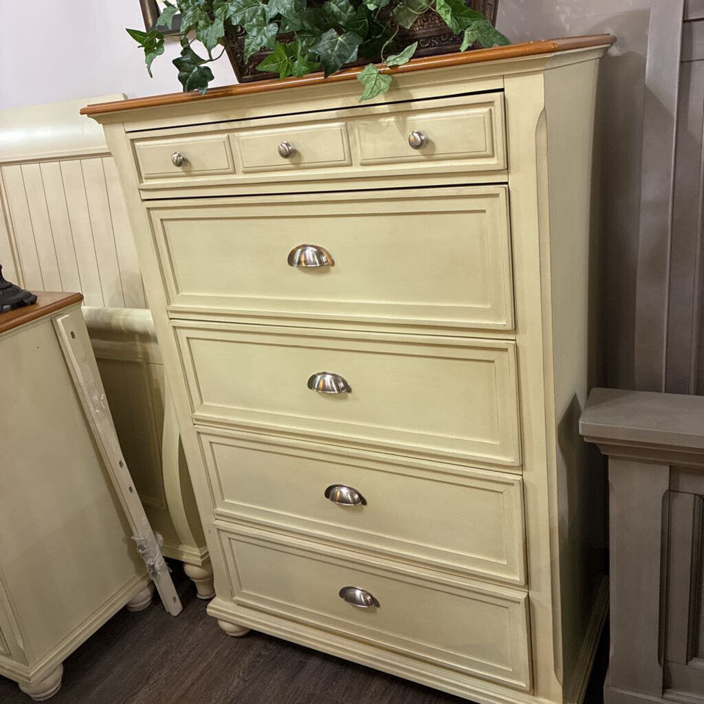 Orig. Price $5,000 - Alison Hall Collection Queen Bedroom Set