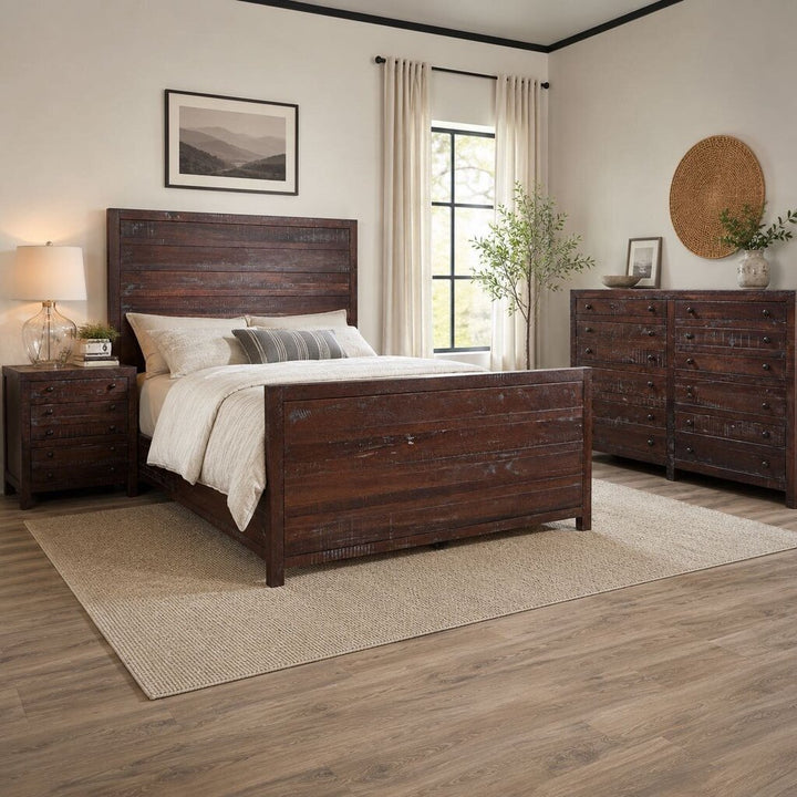 Orig. Price $2,927 - Townsend Collection Queen Bedroom Set