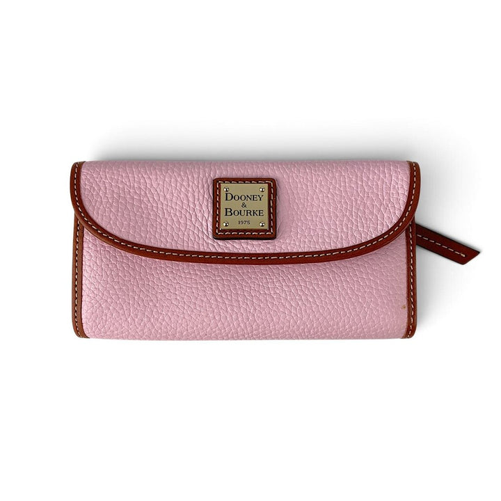 Pebble Grain Continental Clutch Wallet