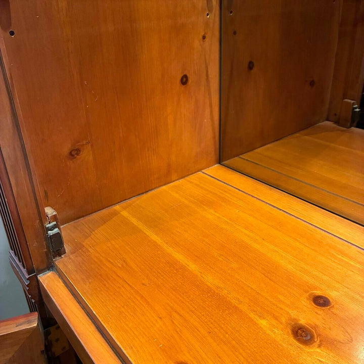 Arched China Cabinet w/ Working Adjustable Light