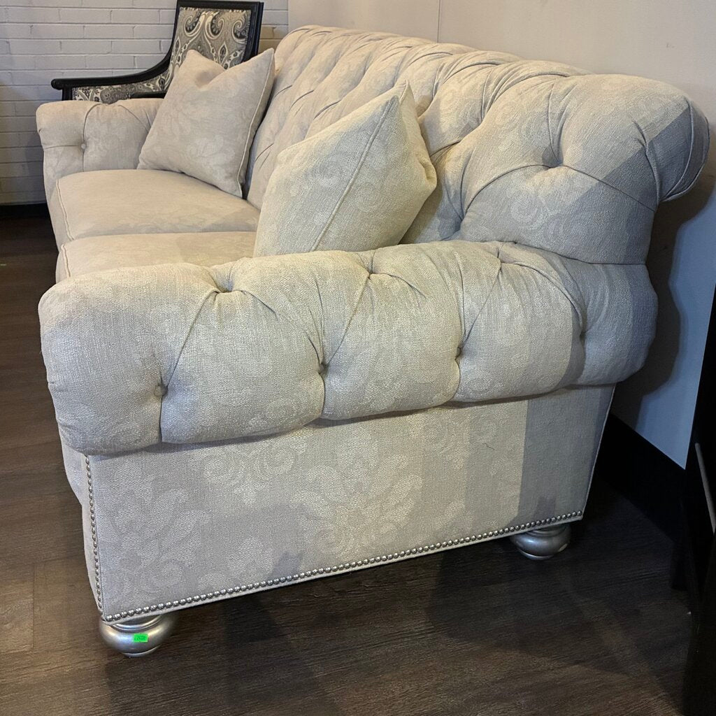 Orig. Price $4,128 - Chadwick Sofa w/ 2 Accent Pillows
