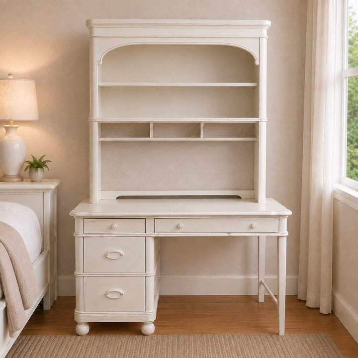 Desk with Hutch