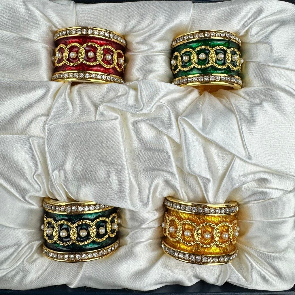 8 Napkin Rings - BOX
