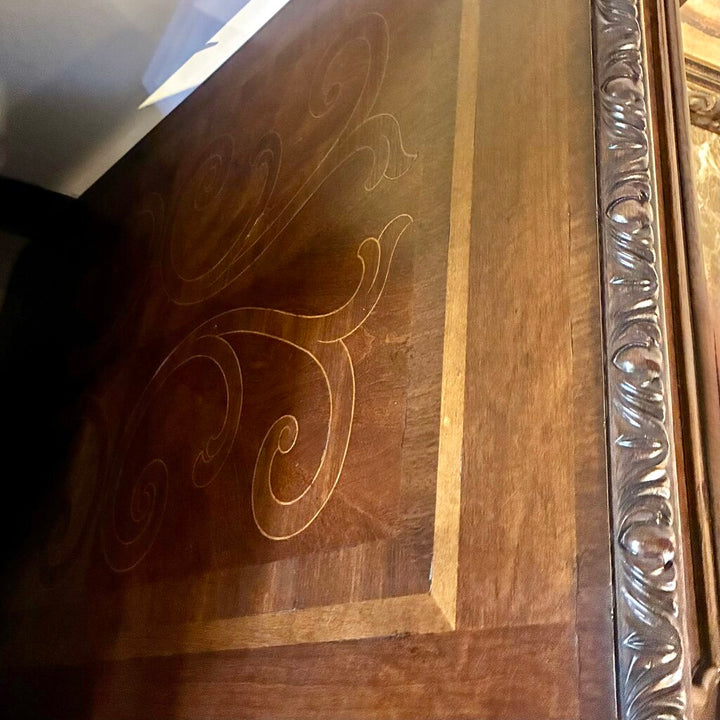 Segovia Marquetry Dining Table w/ 8 Chairs & Leaf