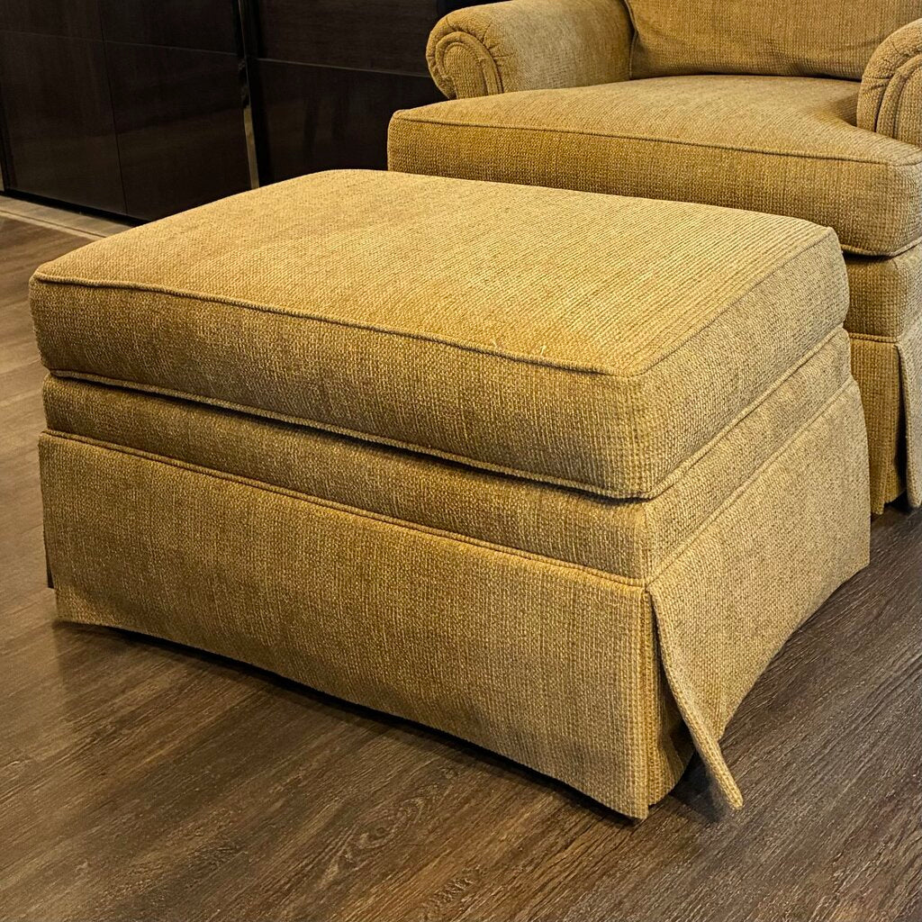 Skirted Rollarm Club Chair w/ Ottoman