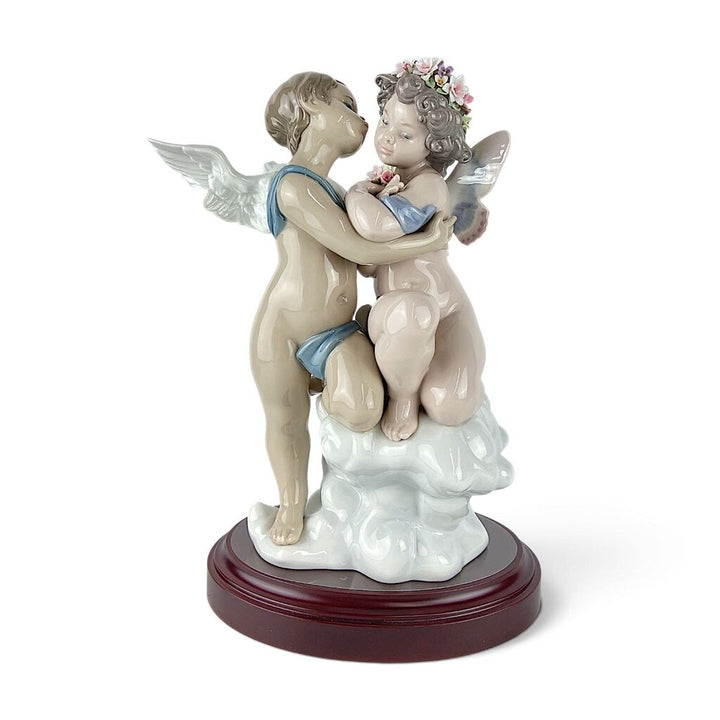 Heaven and Earth Figure Boy & Girl Cherub - BOX