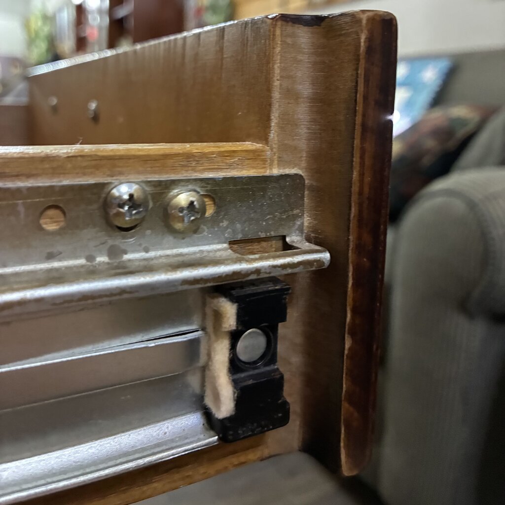 Georgian Collection Executive Desk w/ Leather Inlaid Top