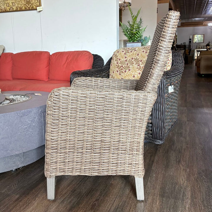 Wicker-style Outdoor Patio Chair