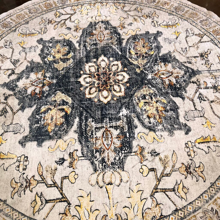4" Round Rug