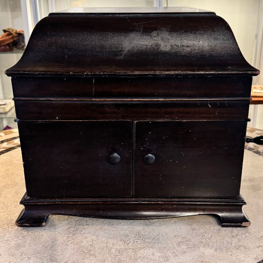 Antique Victrola VV-IX Talking Machine Phonograph