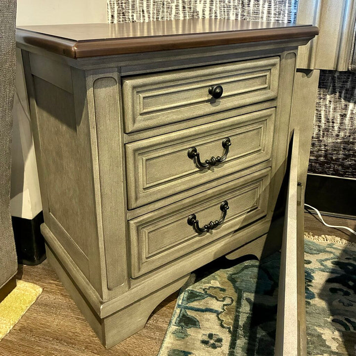 Lodenbay Bedroom Set - California King