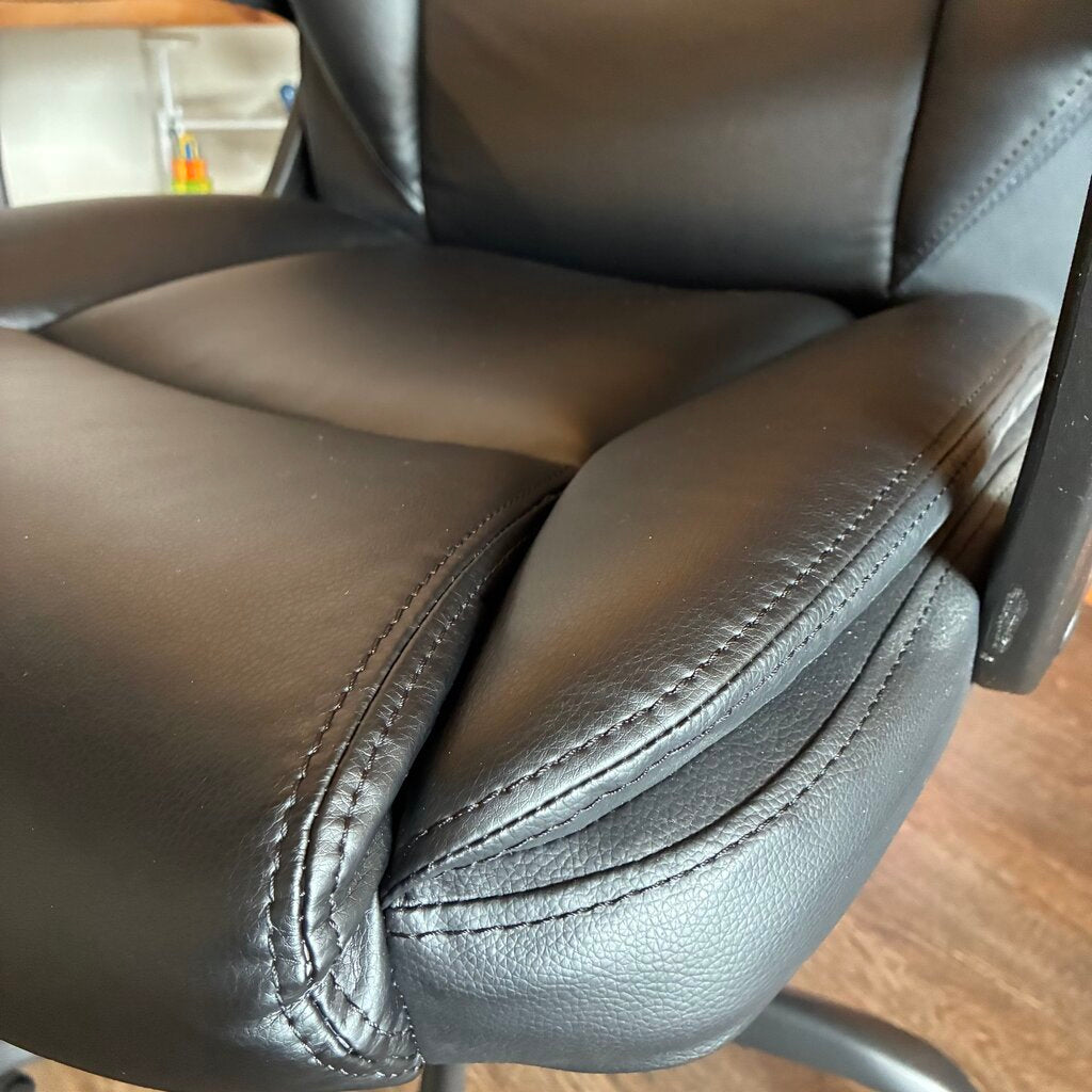 Swivel Desk Chair