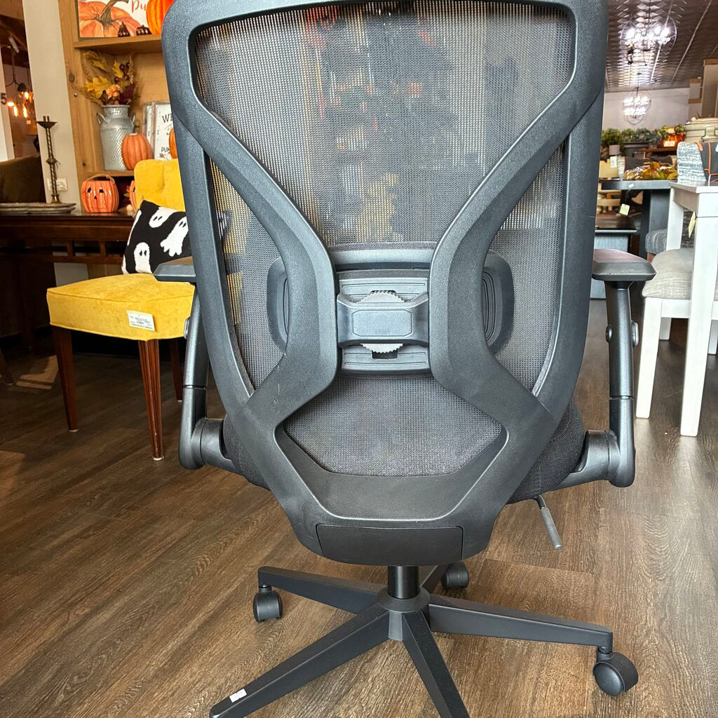 Swivel Desk Chair w/ Adjustable Back and Height