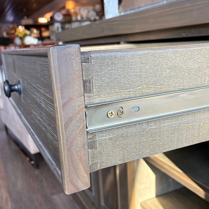 Rustic Buffet