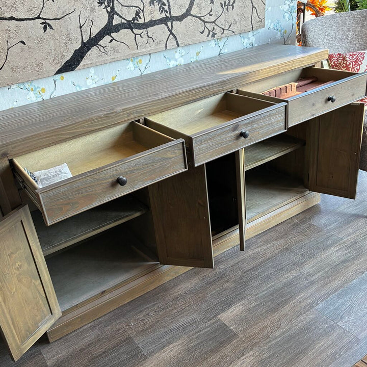 Rustic Buffet