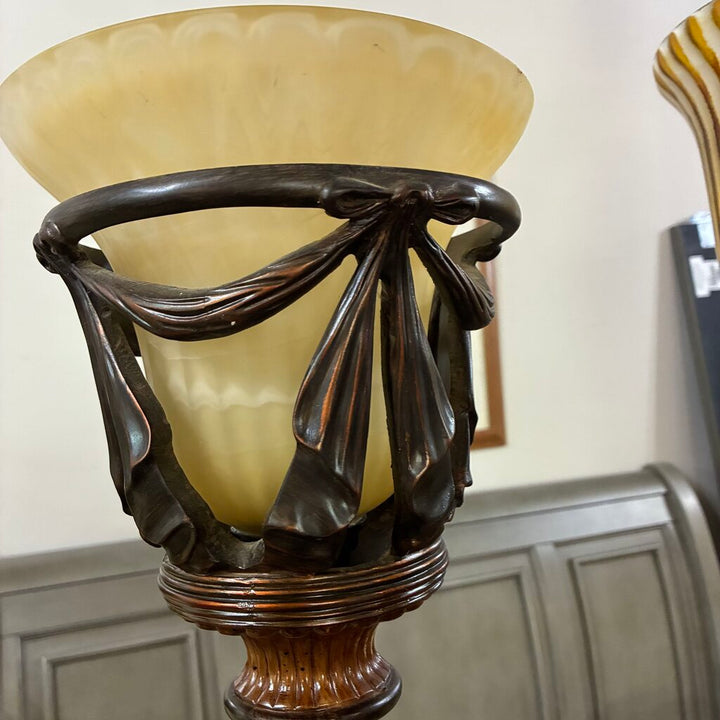 Glass Shade Iron Ribbon Floor LIght